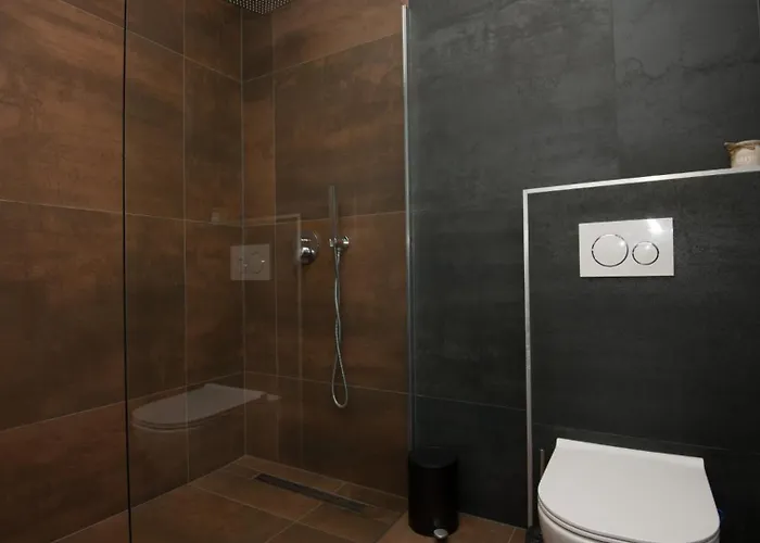 וילה Ella - By Guide *