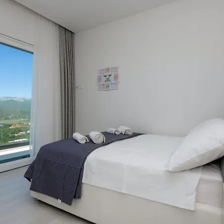 ヴィラ Ella - By Guide