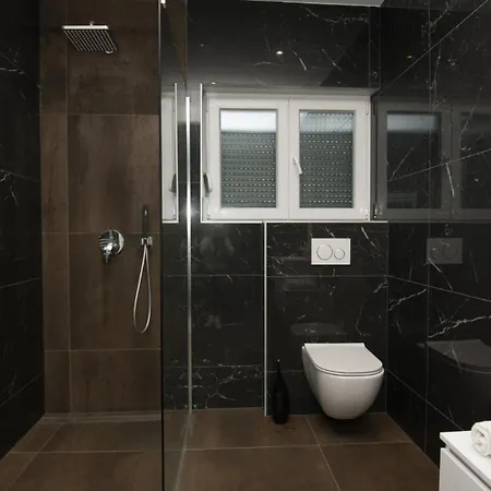 ヴィラ Ella - By Guide *