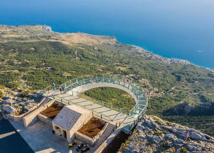 Ella - By Guide Willa Makarska